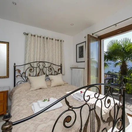 Roncate Apartman *